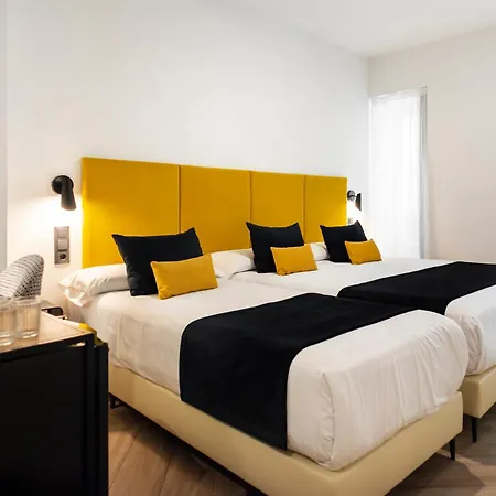 招待所 Blanq Comedias 4*