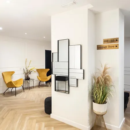 Blanq Comedias 招待所 4*