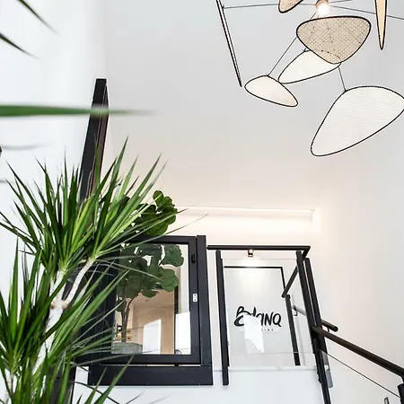 Blanq Comedias 招待所