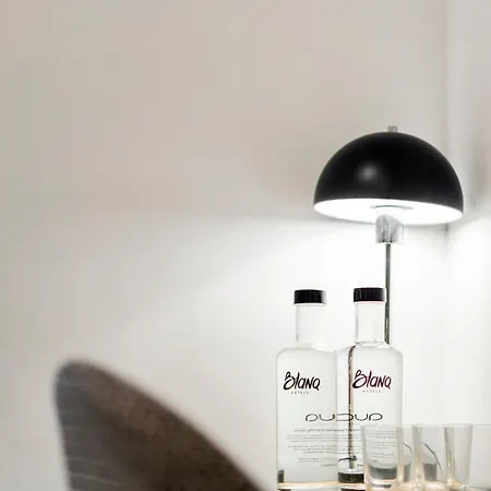 Blanq Comedias Vendégház 4*