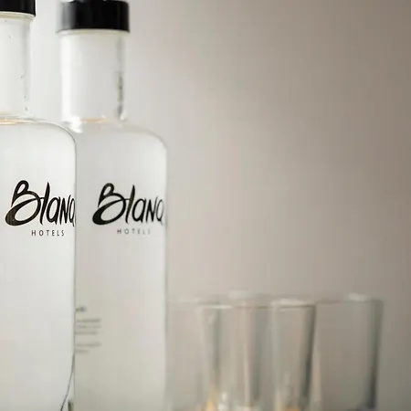 Blanq Comedias