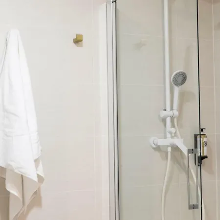 Blanq Comedias Guest house 2*